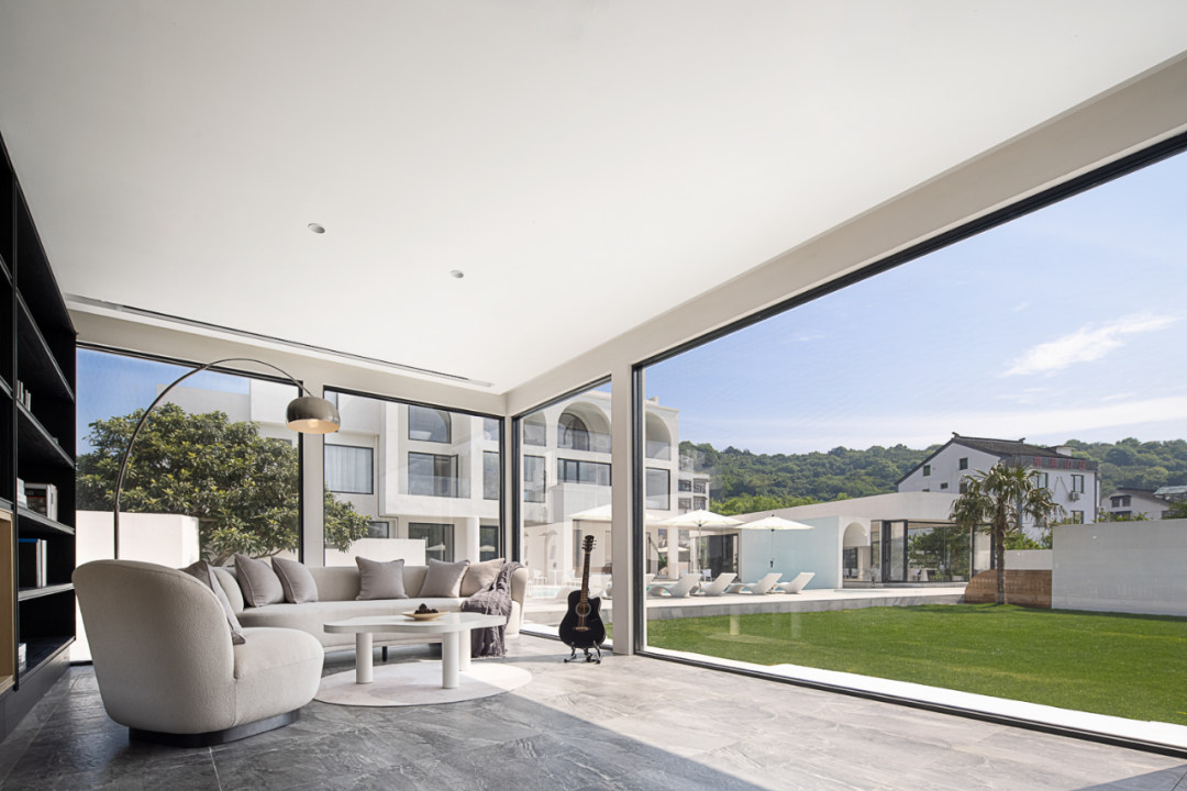 國內(nèi)版馬爾代夫度假民宿裝修設計案例(圖4)