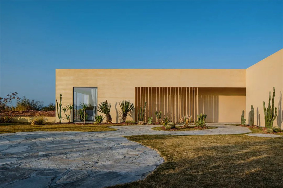 與國外大牌度假酒店媲美的漫戈塔·非洲假日野奢酒店設(shè)計(jì)